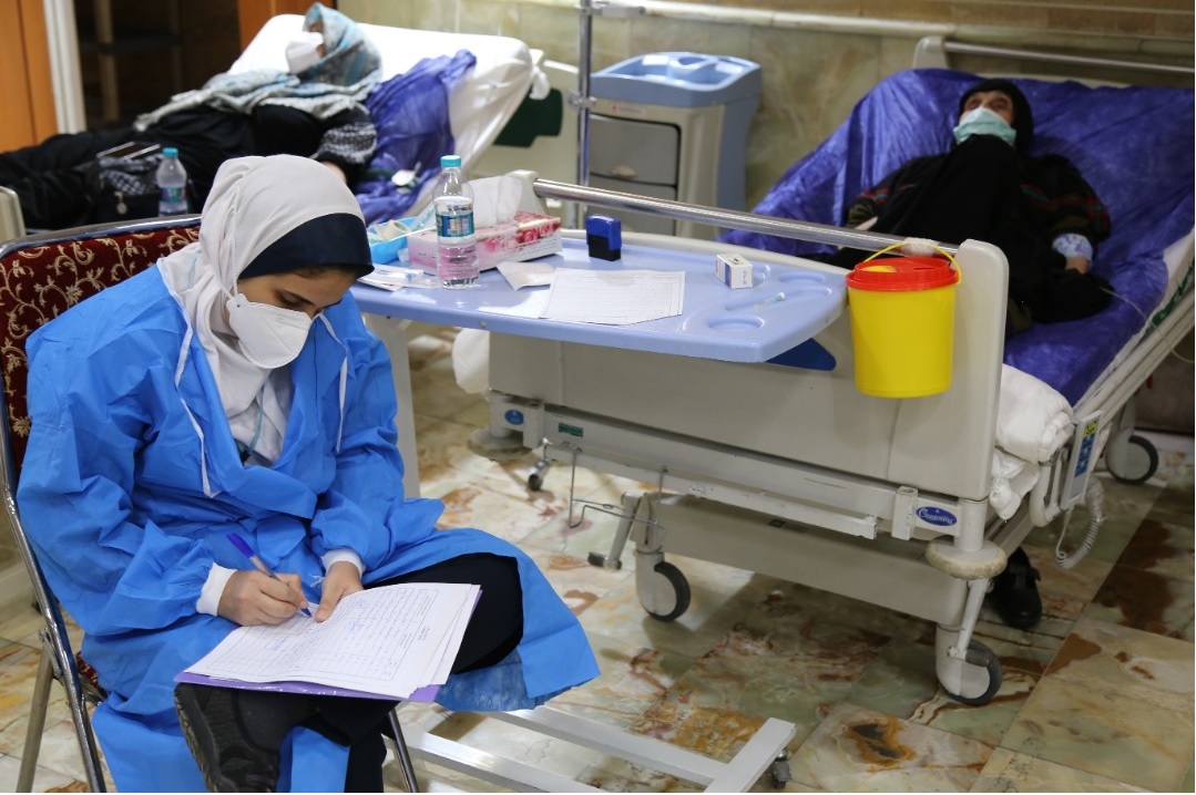 گزارش تصویری از پذیرش بیماران مبتلا به کرونا در مسجد بیمارستان تخصصی و فوق تخصصی خاتم الانبیاء (ص) تهران